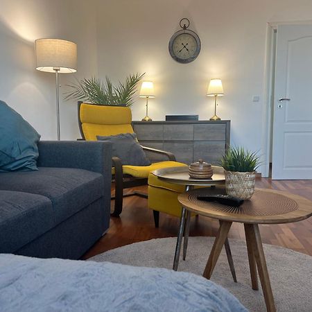 בלצ'יק Kakavanen'S Sea View Apartment מראה חיצוני תמונה