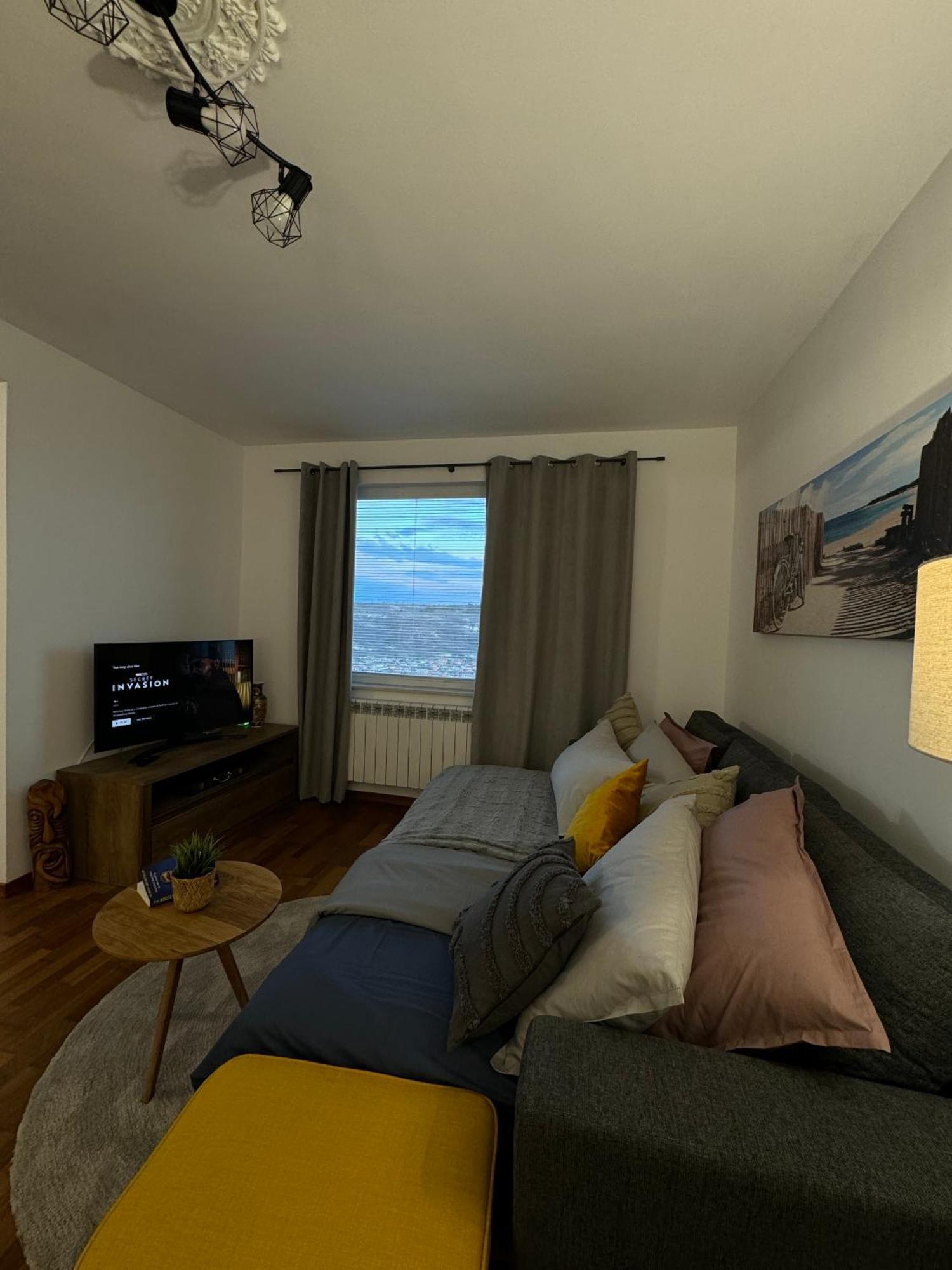 בלצ'יק Kakavanen'S Sea View Apartment מראה חיצוני תמונה