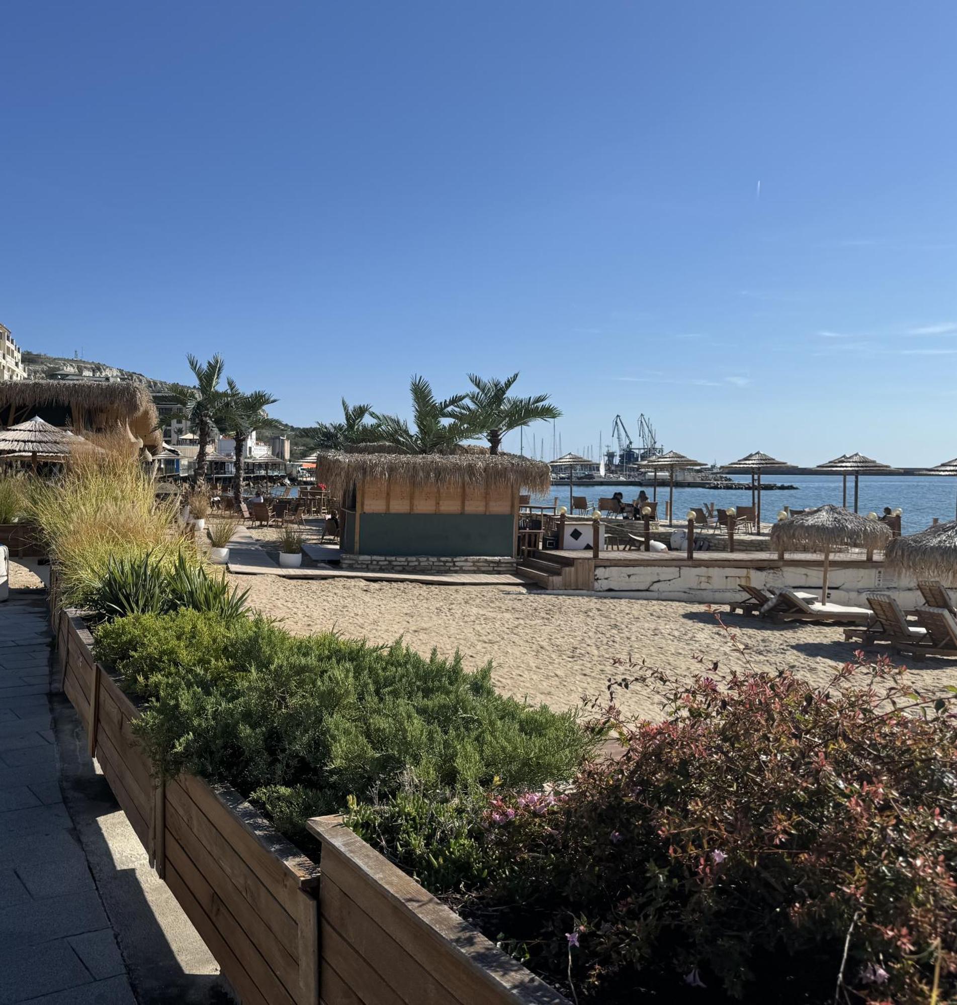 בלצ'יק Kakavanen'S Sea View Apartment מראה חיצוני תמונה